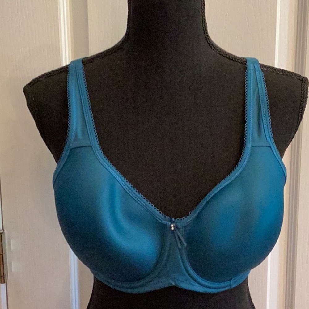 Wacoal Basic Beauty Spacer Underwire T- Shirt Bra